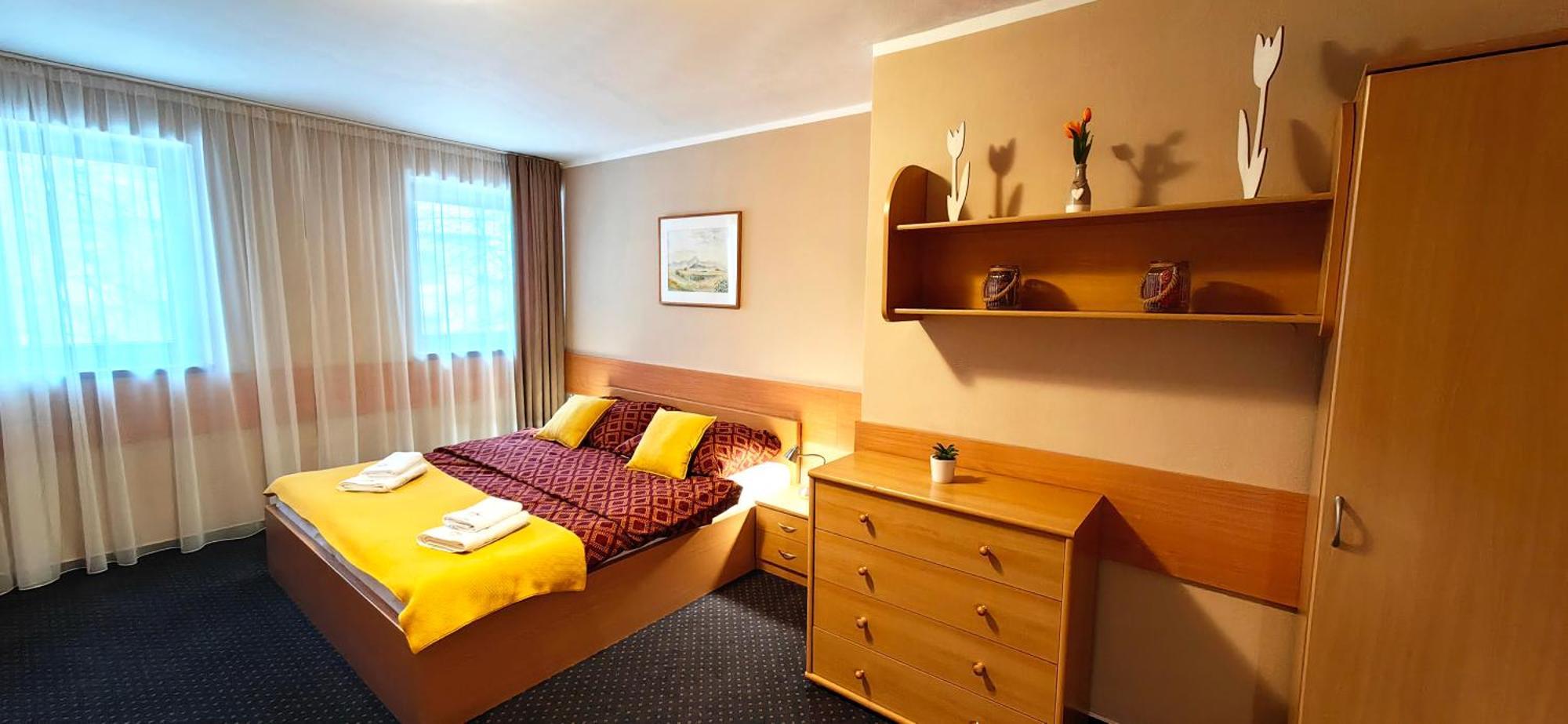 Jurika Liptov Aparthotel ลิฟตอฟสกีมิคูลาช ภายนอก รูปภาพ