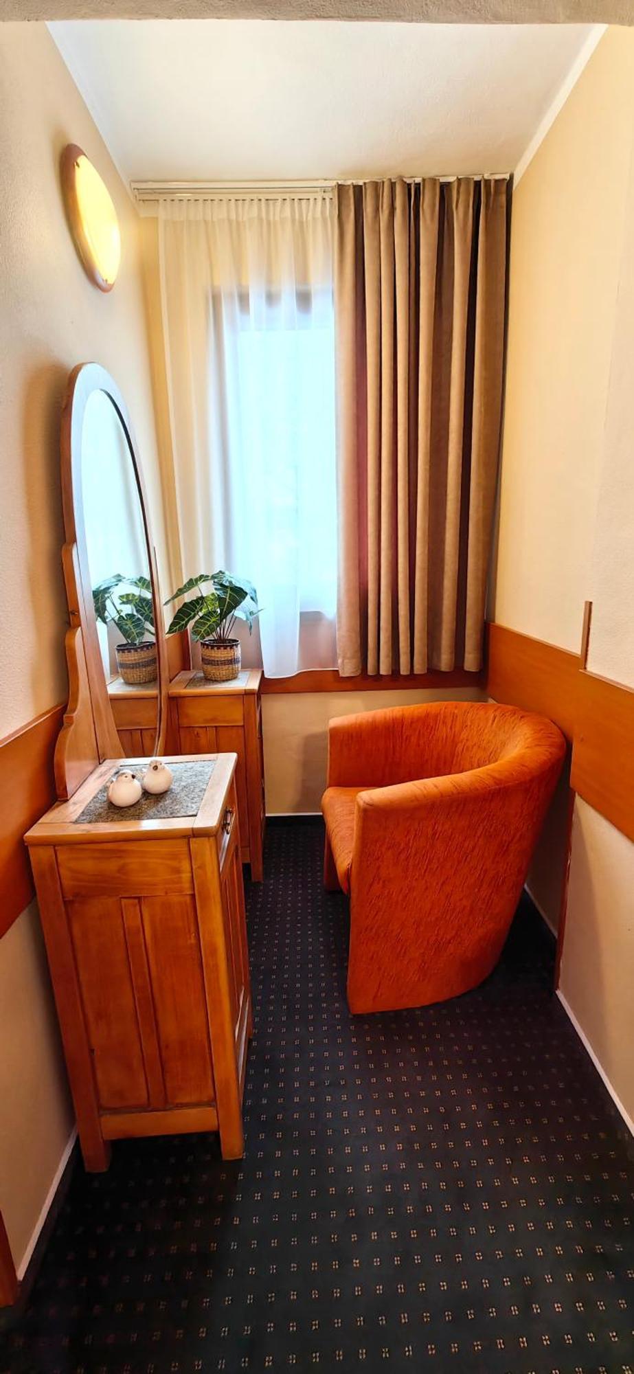 Jurika Liptov Aparthotel ลิฟตอฟสกีมิคูลาช ภายนอก รูปภาพ