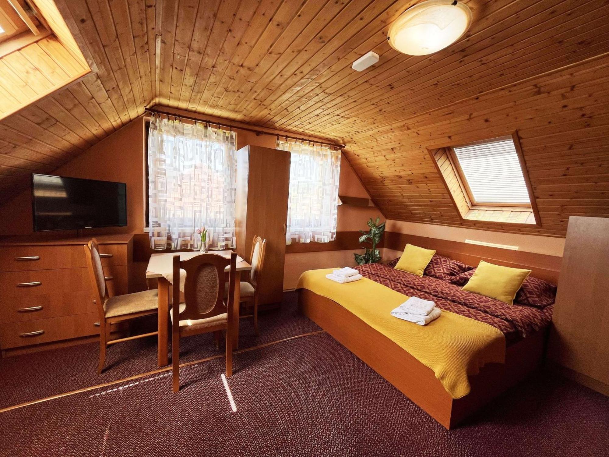 Jurika Liptov Aparthotel ลิฟตอฟสกีมิคูลาช ภายนอก รูปภาพ